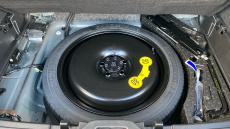 Volvo XC40 2.0 B4P Plus Dark 5dr Auto Petrol Estate